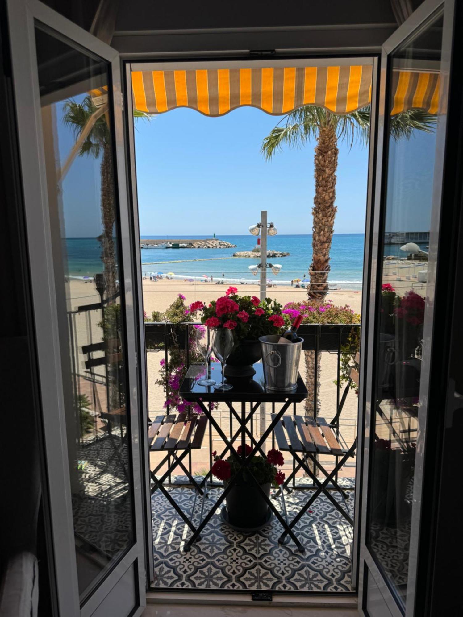 Apartamento Las Flores Villajoyosa Luaran gambar
